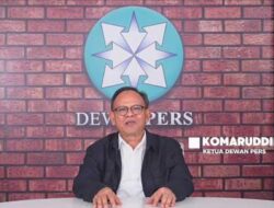 Dewan Pers Tegur Hotman Paris, Sesalkan Ucapan Bernada Merendahkan Wartawan