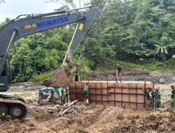 Bakti TNI untuk Rakyat, Pembangunan Jembatan Modular di Gunungsitoli Masuki Tahap Pengecoran Abutmen